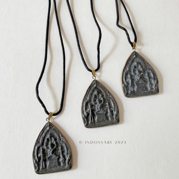 Amulet Buddha Spirit Vintage Pendant - Picture 1 of 5